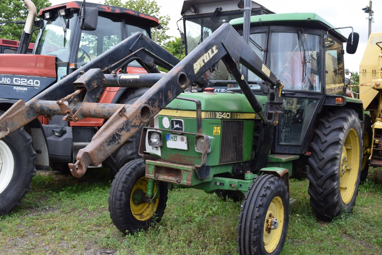 John Deere 1640 - Τρακτέρ: φωτογραφία 1 John Deere 1640 - Τρακτέρ: φωτογραφία 1