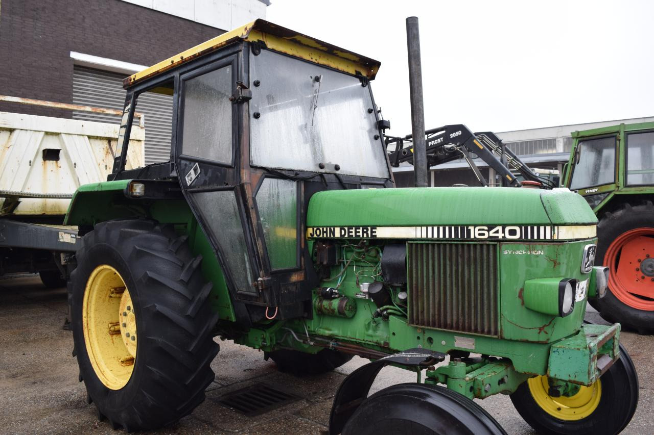 John Deere 1640 - Τρακτέρ: φωτογραφία 3 John Deere 1640 - Τρακτέρ: φωτογραφία 3