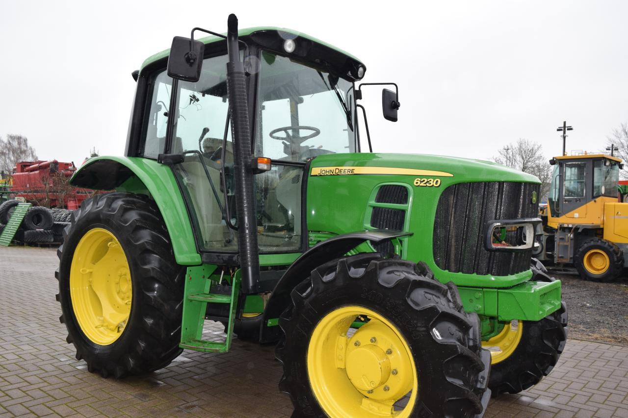 John Deere 6230 - Τρακτέρ: φωτογραφία 2 John Deere 6230 - Τρακτέρ: φωτογραφία 2