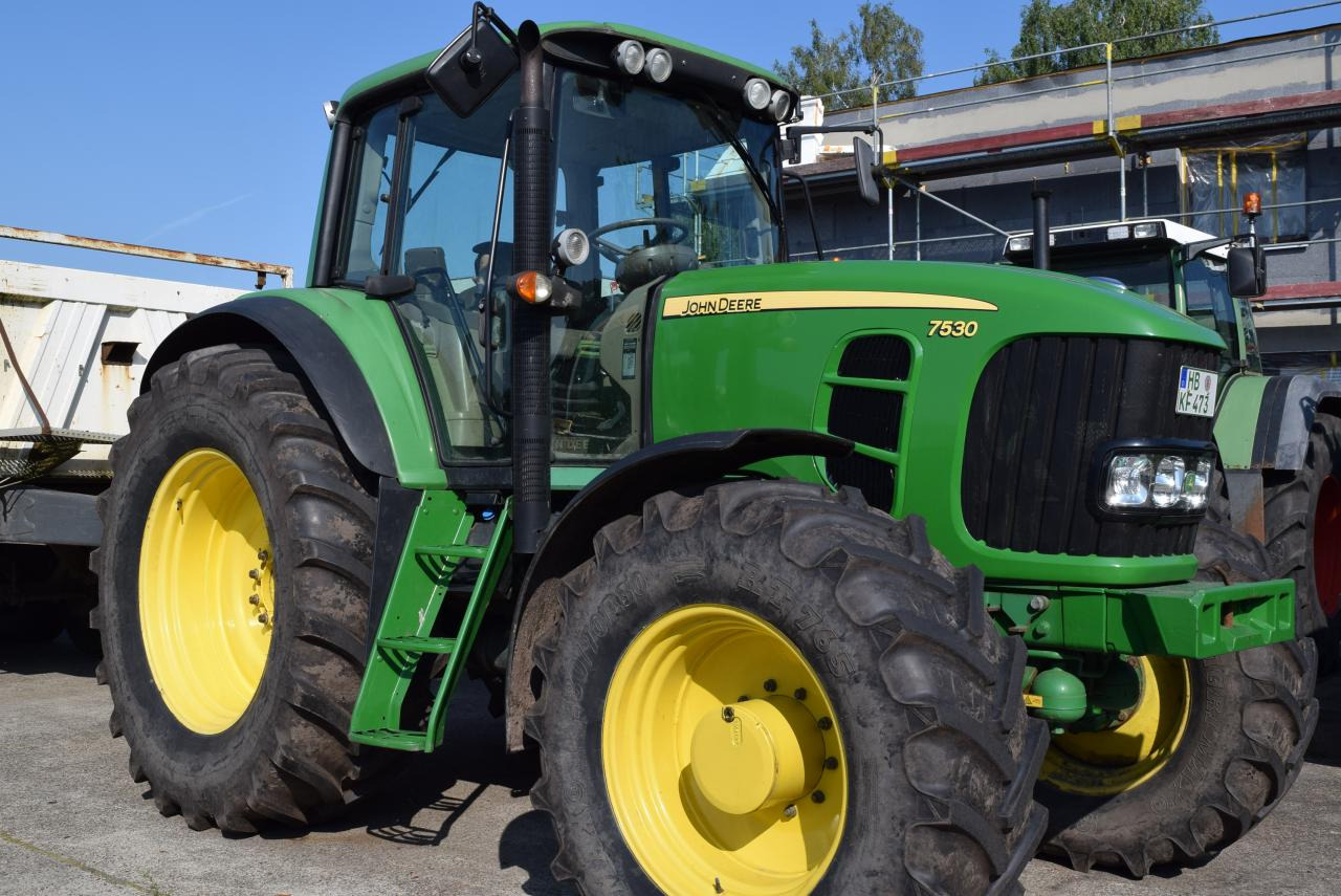 John Deere 7530 Premium - Τρακτέρ: φωτογραφία 2 John Deere 7530 Premium - Τρακτέρ: φωτογραφία 2