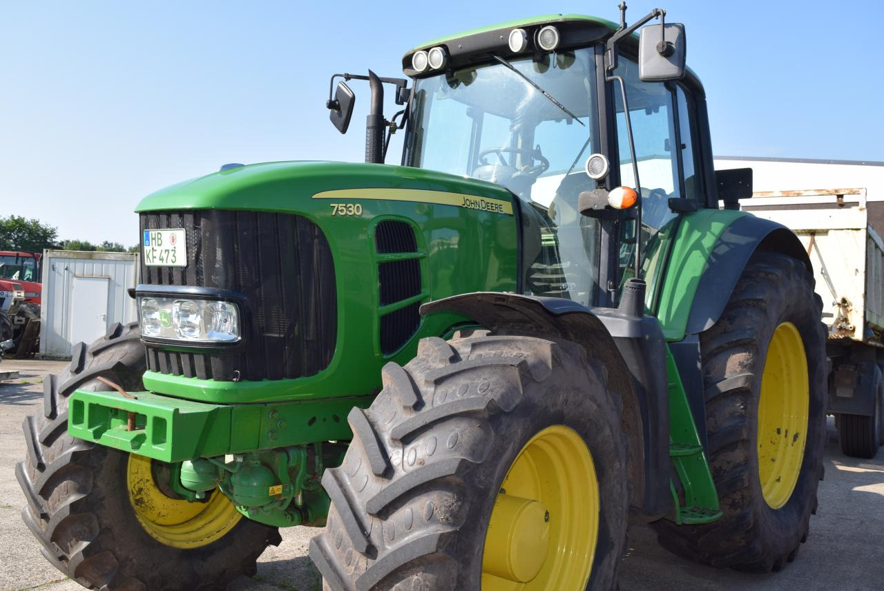 John Deere 7530 Premium - Τρακτέρ: φωτογραφία 1 John Deere 7530 Premium - Τρακτέρ: φωτογραφία 1