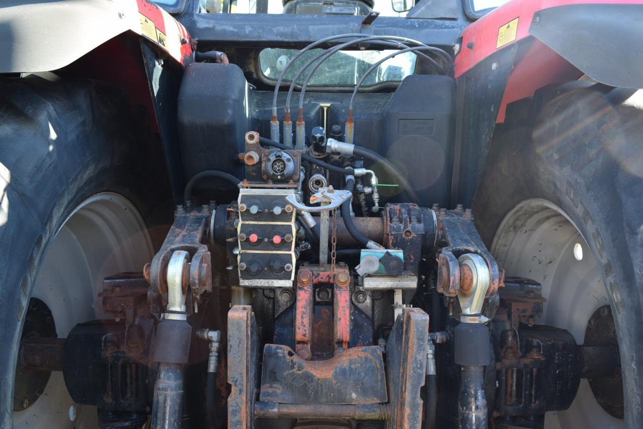 Massey Ferguson MF 8250 - Τρακτέρ: φωτογραφία 5 Massey Ferguson MF 8250 - Τρακτέρ: φωτογραφία 5