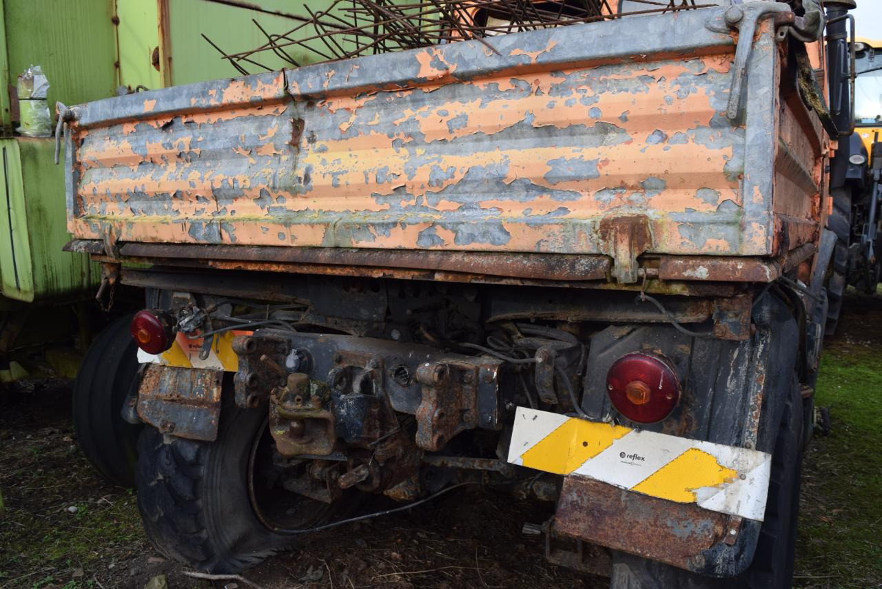 Mercedes-Benz Unimog U1200 - Τρακτέρ: φωτογραφία 5 Mercedes-Benz Unimog U1200 - Τρακτέρ: φωτογραφία 5