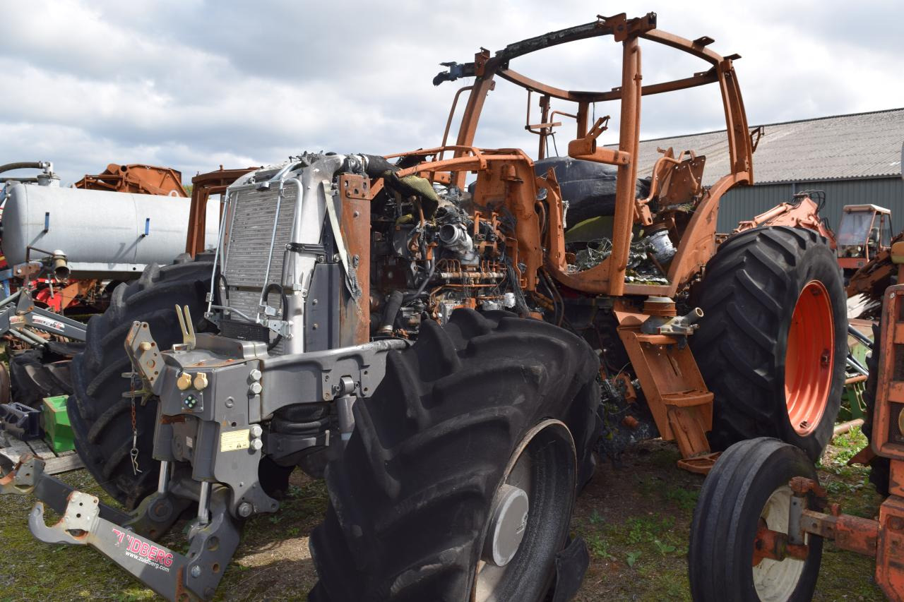 Valtra T234 *zur Teileverwertung* - Τρακτέρ: φωτογραφία 2 Valtra T234 *zur Teileverwertung* - Τρακτέρ: φωτογραφία 2