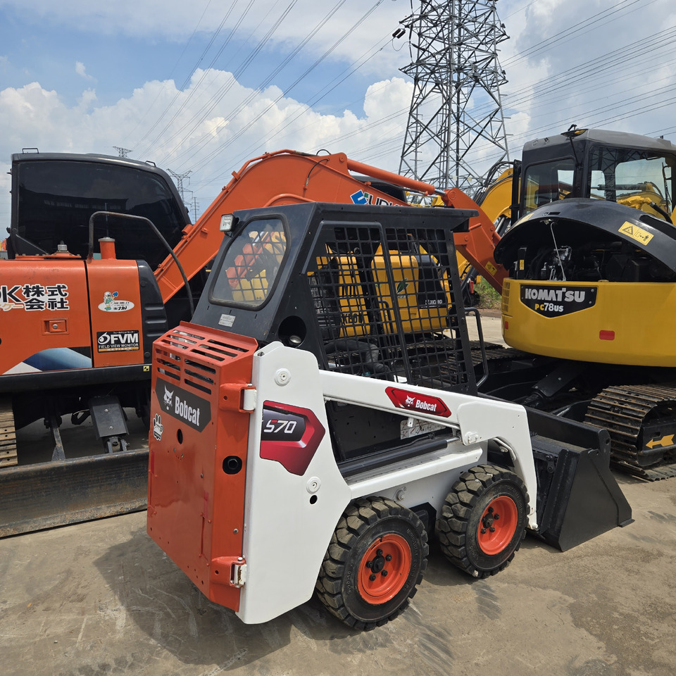 BOBCAT S70 - Φορτωτής πλάγιας ολίσθησης: φωτογραφία 1 BOBCAT S70 - Φορτωτής πλάγιας ολίσθησης: φωτογραφία 1