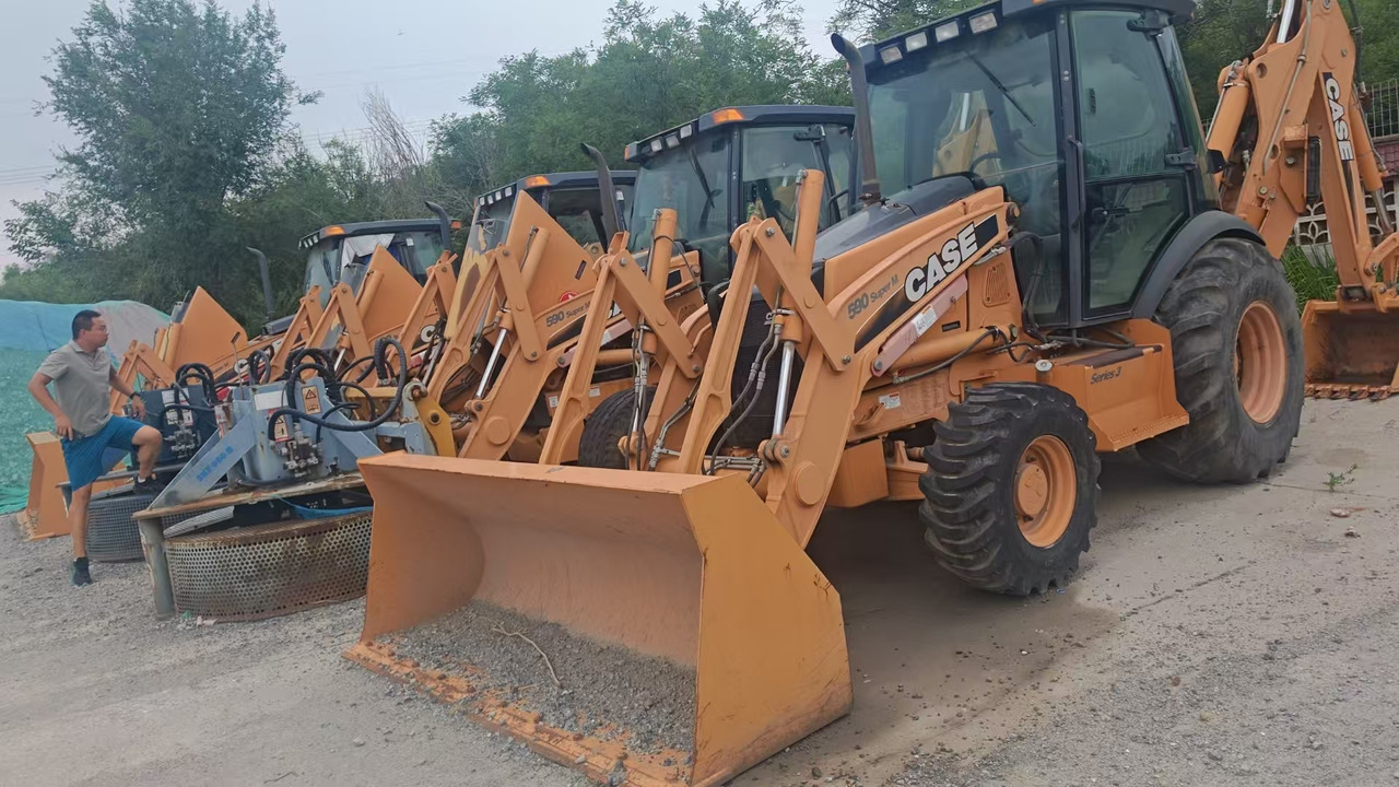 CASE 590 - Φορτωτής εκσκαφέας: φωτογραφία 1 CASE 590 - Φορτωτής εκσκαφέας: φωτογραφία 1