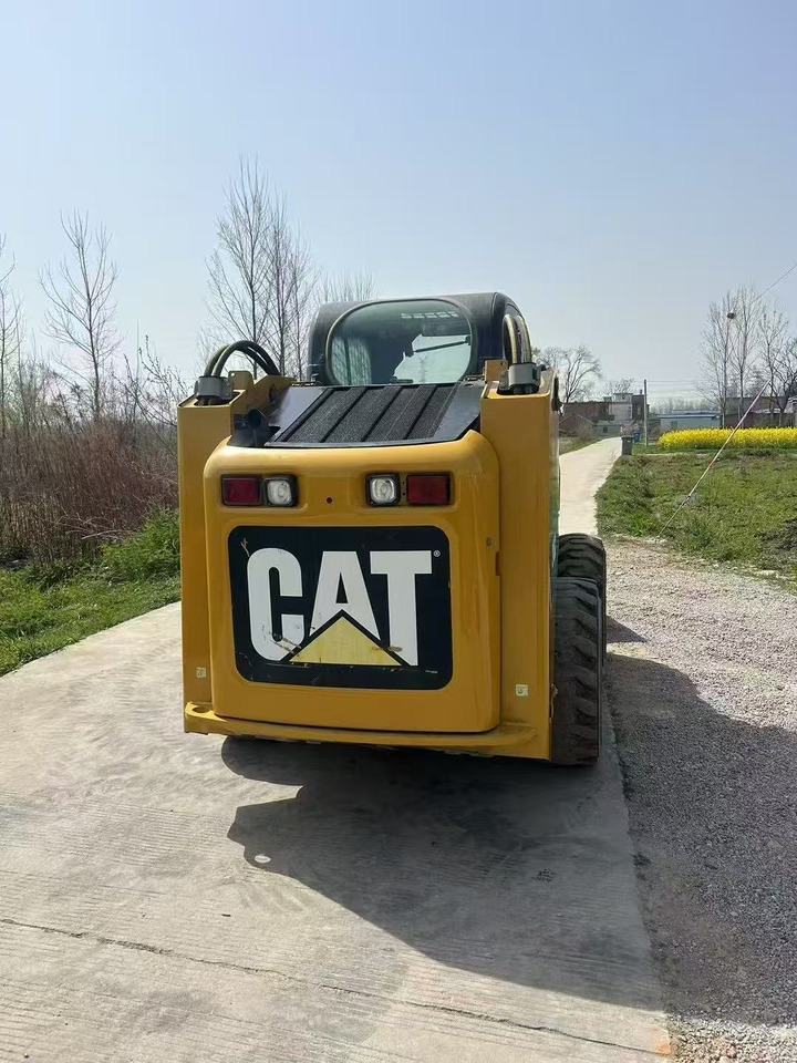 CATERPILLAR 246C - Φορτωτής πλάγιας ολίσθησης: φωτογραφία 4 CATERPILLAR 246C - Φορτωτής πλάγιας ολίσθησης: φωτογραφία 4