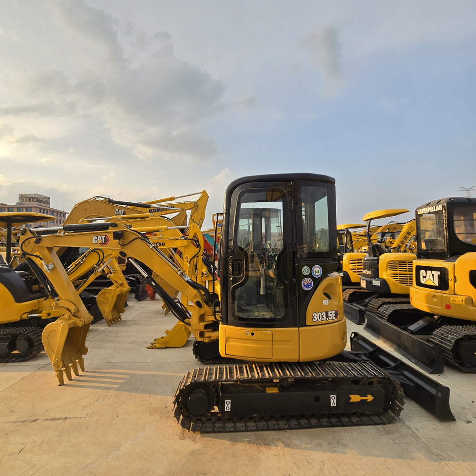 CATERPILLAR 303.5 - Μίνι εκσκαφέας: φωτογραφία 1 CATERPILLAR 303.5 - Μίνι εκσκαφέας: φωτογραφία 1