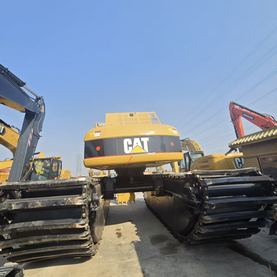 CATERPILLAR 320C - Πλωτός εκσκαφέας: φωτογραφία 5 CATERPILLAR 320C - Πλωτός εκσκαφέας: φωτογραφία 5