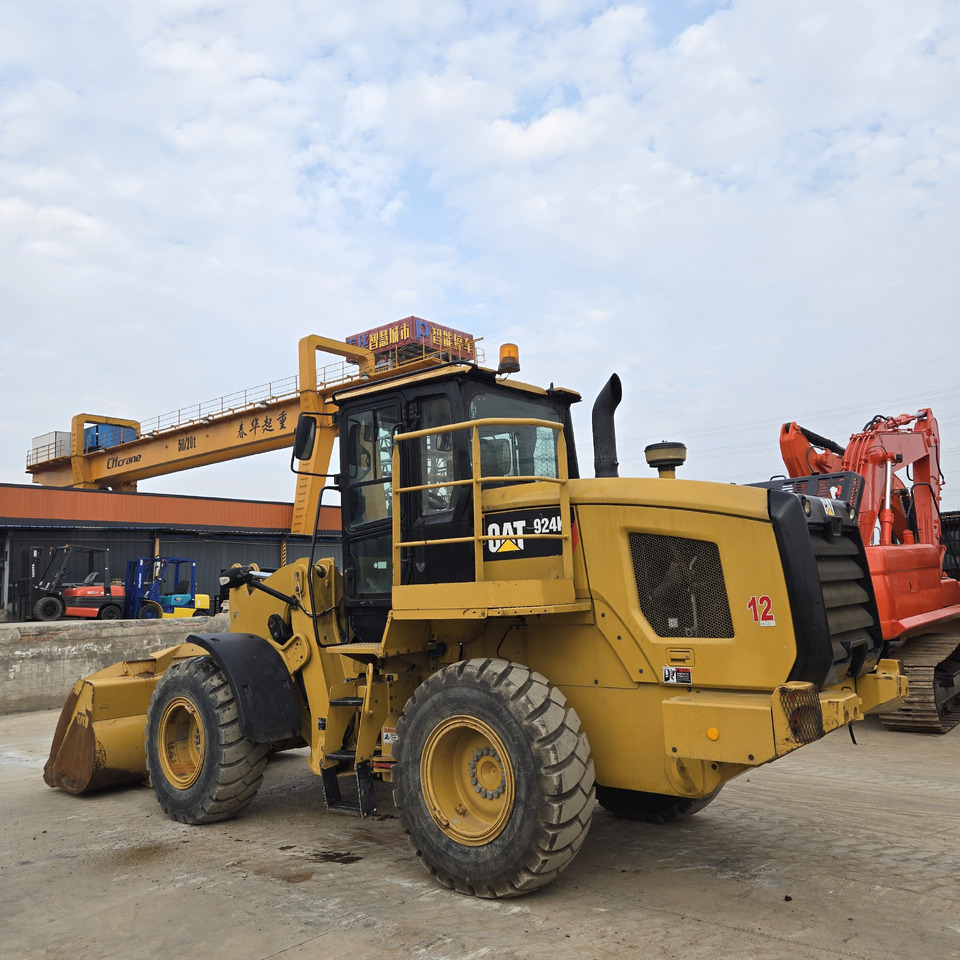 CATERPILLAR 924K - Τροχοφόρος εκσκαφέας: φωτογραφία 4 CATERPILLAR 924K - Τροχοφόρος εκσκαφέας: φωτογραφία 4