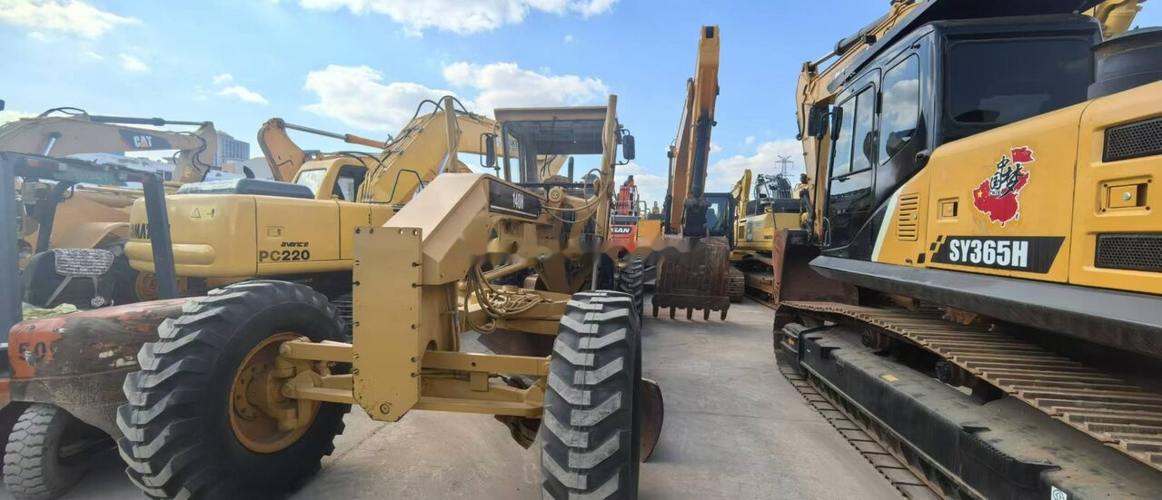 Caterpillar 140H - Γκρέιντερ: φωτογραφία 3 Caterpillar 140H - Γκρέιντερ: φωτογραφία 3