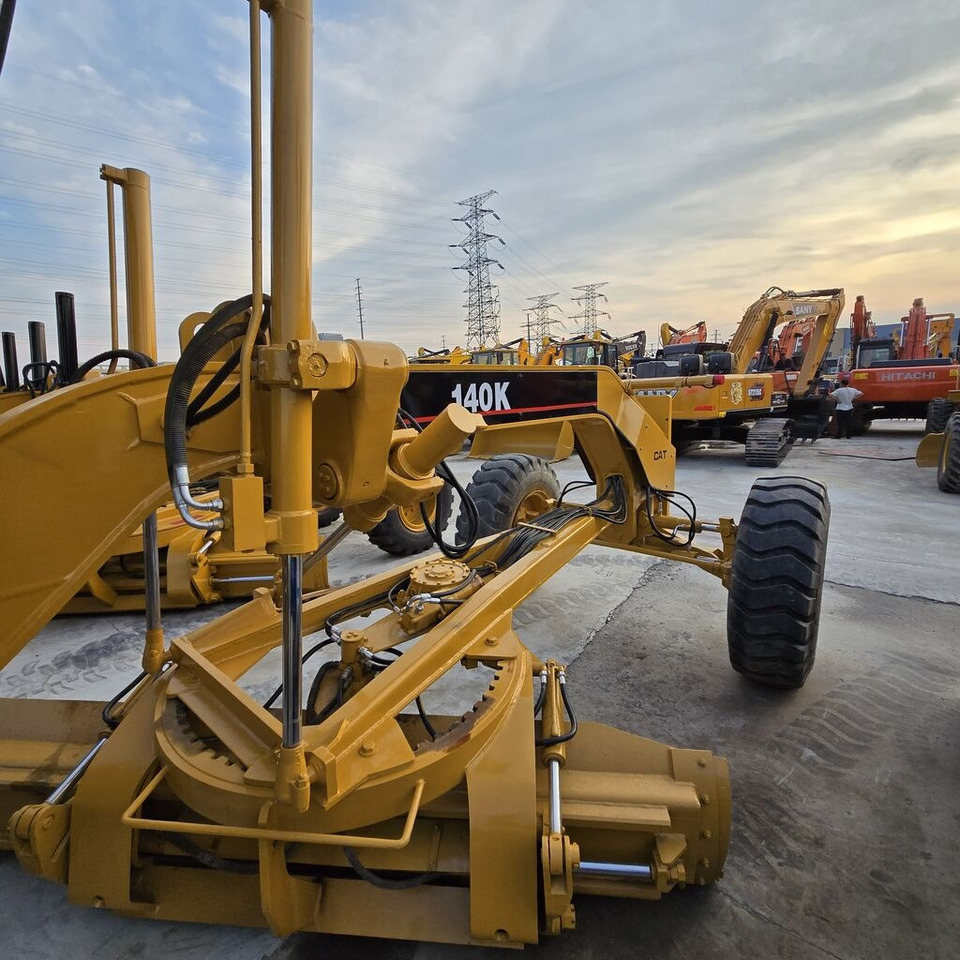 Caterpillar 140K - Γκρέιντερ: φωτογραφία 5 Caterpillar 140K - Γκρέιντερ: φωτογραφία 5