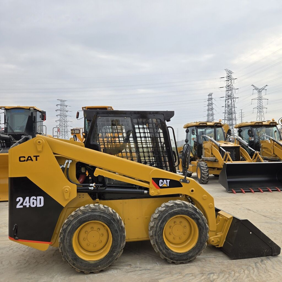Caterpillar 246D - Φορτωτής πλάγιας ολίσθησης: φωτογραφία 3 Caterpillar 246D - Φορτωτής πλάγιας ολίσθησης: φωτογραφία 3