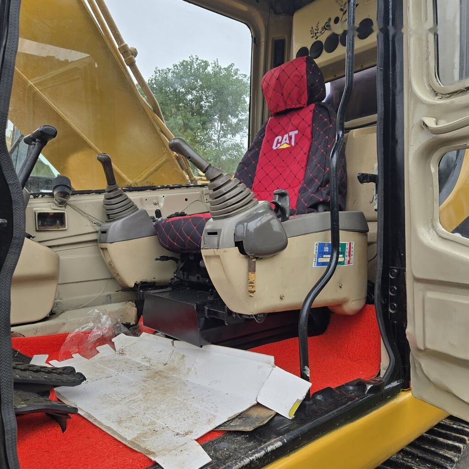 Caterpillar 320BL - Ερπυστριοφόρος εκσκαφέας: φωτογραφία 2 Caterpillar 320BL - Ερπυστριοφόρος εκσκαφέας: φωτογραφία 2