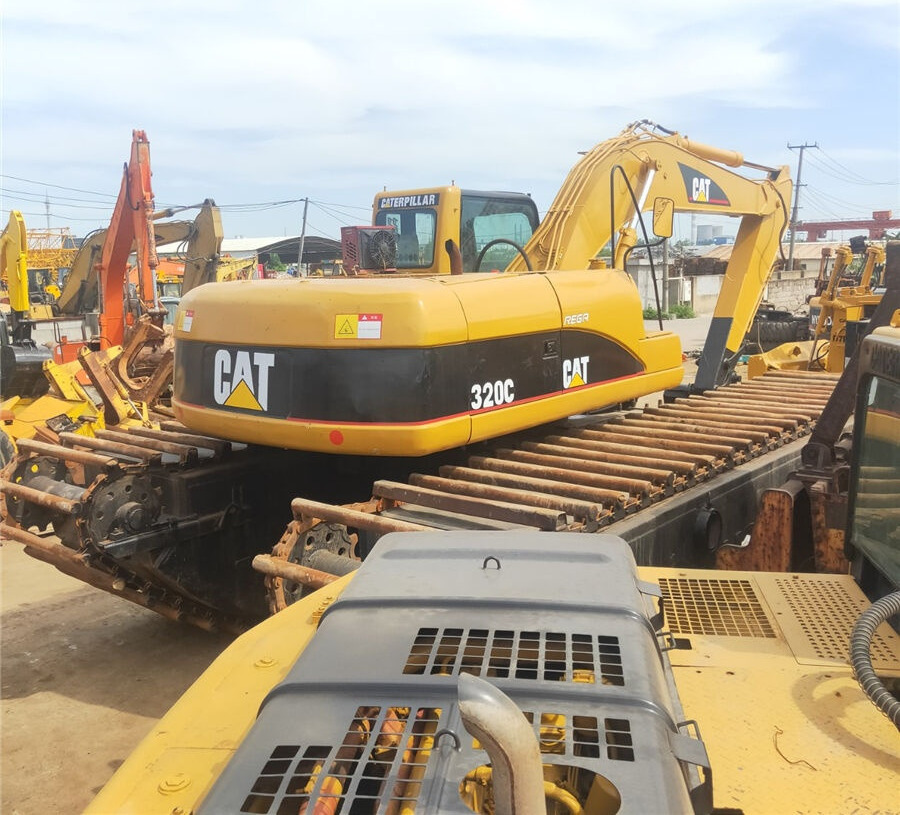 Caterpillar 320C - Πλωτός εκσκαφέας: φωτογραφία 3 Caterpillar 320C - Πλωτός εκσκαφέας: φωτογραφία 3