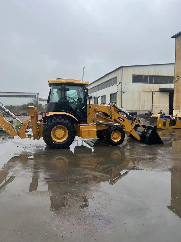 Caterpillar 420F - Φορτωτής εκσκαφέας: φωτογραφία 3 Caterpillar 420F - Φορτωτής εκσκαφέας: φωτογραφία 3