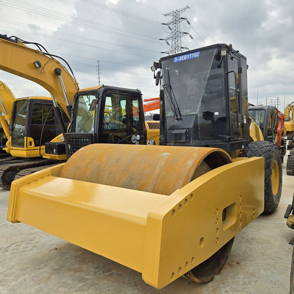 Caterpillar CS76 - Οδοστρωτήρες: φωτογραφία 4 Caterpillar CS76 - Οδοστρωτήρες: φωτογραφία 4