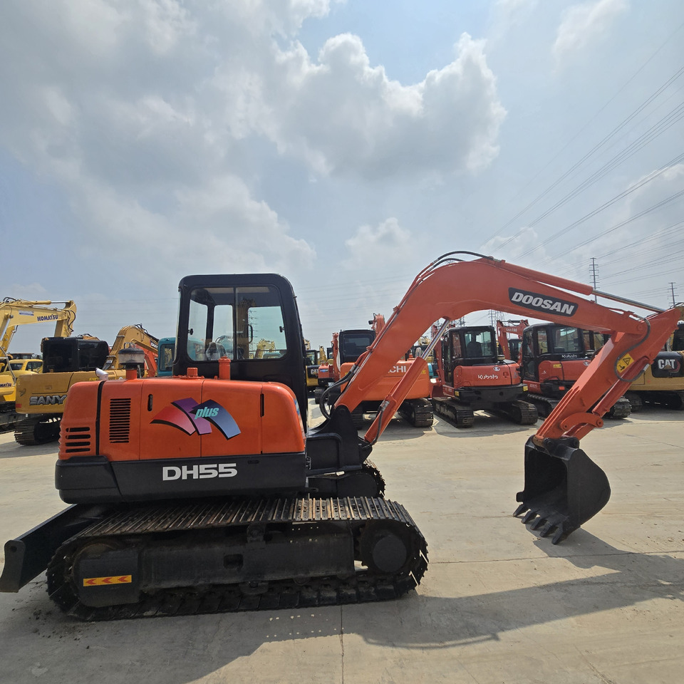 DOOSAN DH55 - Μίνι εκσκαφέας: φωτογραφία 3 DOOSAN DH55 - Μίνι εκσκαφέας: φωτογραφία 3