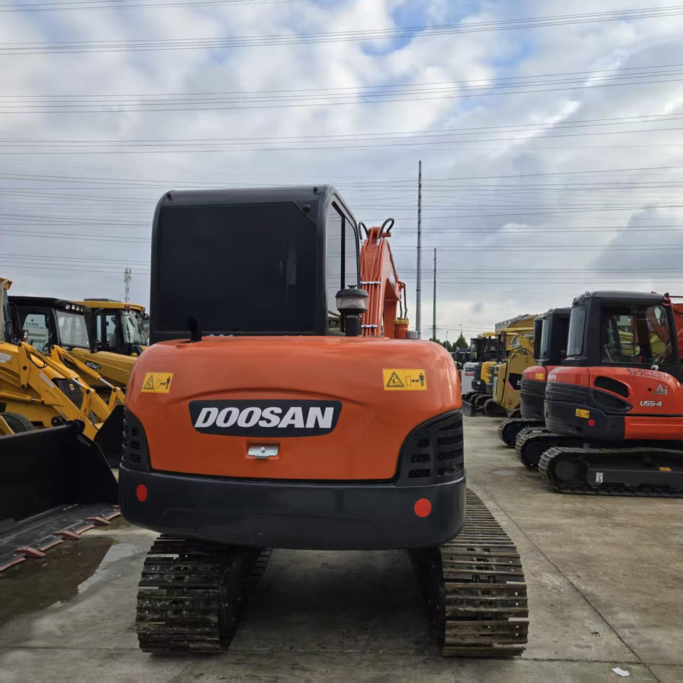 DOOSAN DH60-7 - Μίνι εκσκαφέας: φωτογραφία 3 DOOSAN DH60-7 - Μίνι εκσκαφέας: φωτογραφία 3