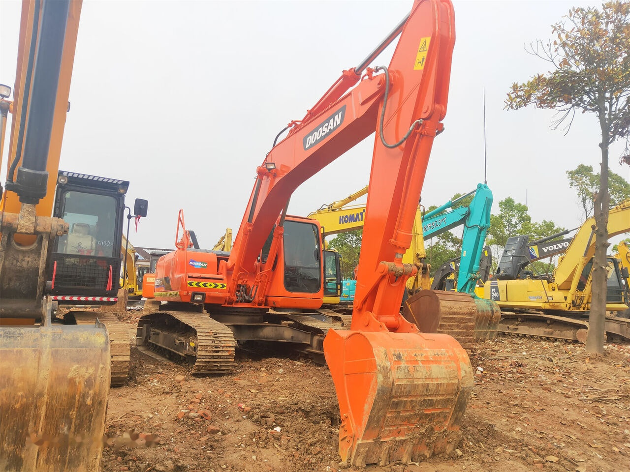 Doosan DH220LC-7 - Ερπυστριοφόρος εκσκαφέας: φωτογραφία 2 Doosan DH220LC-7 - Ερπυστριοφόρος εκσκαφέας: φωτογραφία 2