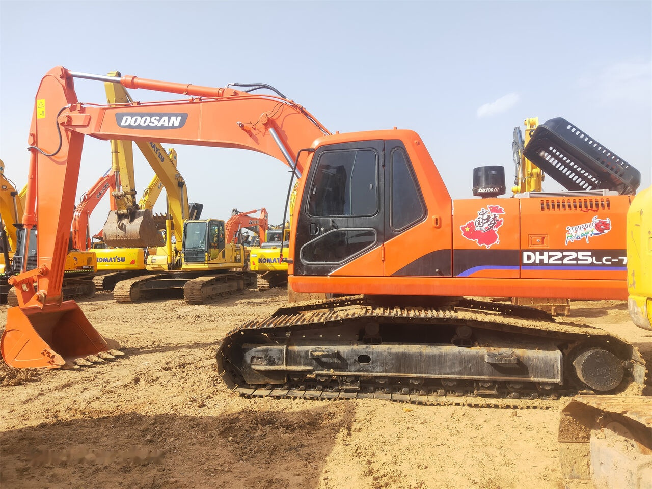 Doosan DH225LC-7 - Ερπυστριοφόρος εκσκαφέας: φωτογραφία 4 Doosan DH225LC-7 - Ερπυστριοφόρος εκσκαφέας: φωτογραφία 4