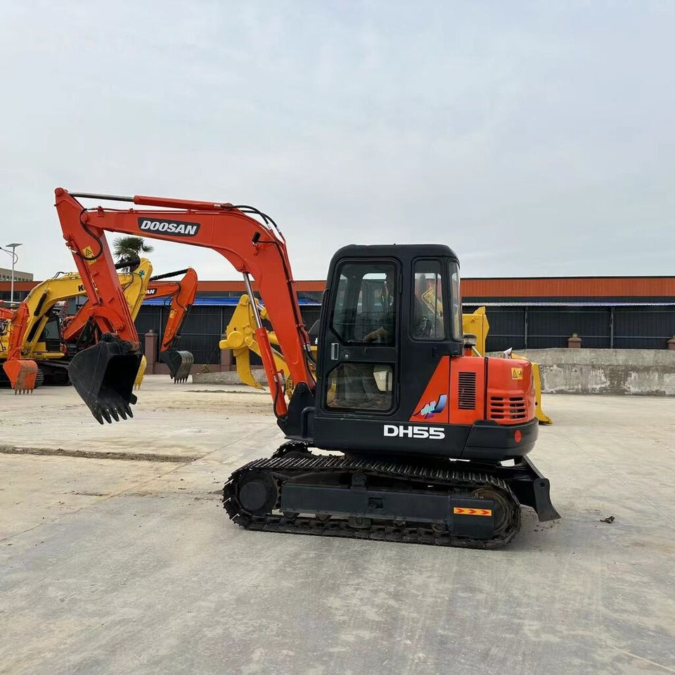 Doosan DH55 - Μίνι εκσκαφέας: φωτογραφία 4 Doosan DH55 - Μίνι εκσκαφέας: φωτογραφία 4