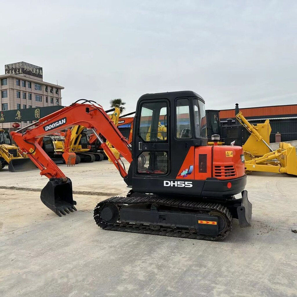 Doosan DH55 - Μίνι εκσκαφέας: φωτογραφία 2 Doosan DH55 - Μίνι εκσκαφέας: φωτογραφία 2