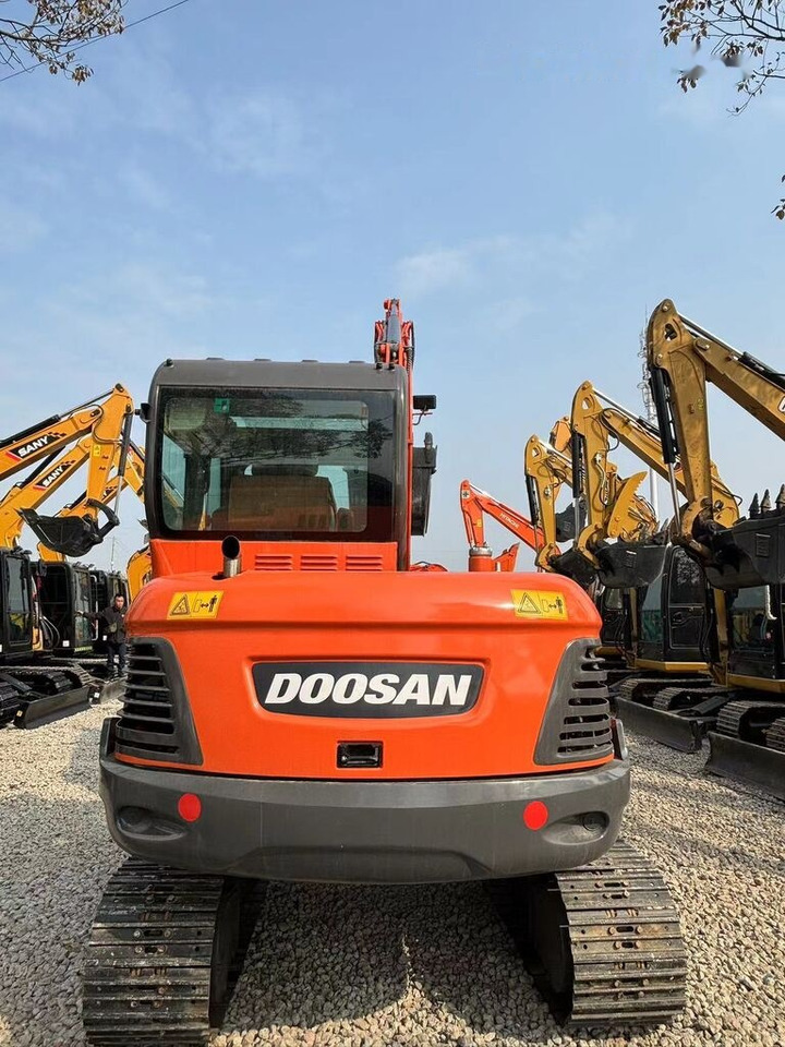 Doosan DX60 - Μίνι εκσκαφέας: φωτογραφία 2 Doosan DX60 - Μίνι εκσκαφέας: φωτογραφία 2
