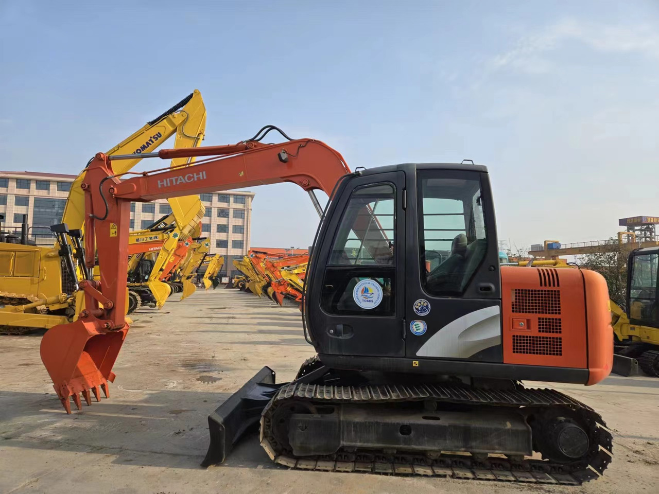 HITACHI ZX60 - Μίνι εκσκαφέας: φωτογραφία 2 HITACHI ZX60 - Μίνι εκσκαφέας: φωτογραφία 2
