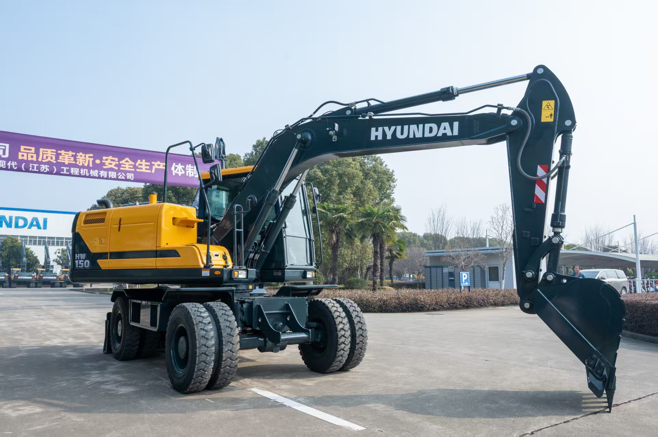 HYUNDAI HW150 - Τροχοφόρος εκσκαφέας: φωτογραφία 2 HYUNDAI HW150 - Τροχοφόρος εκσκαφέας: φωτογραφία 2