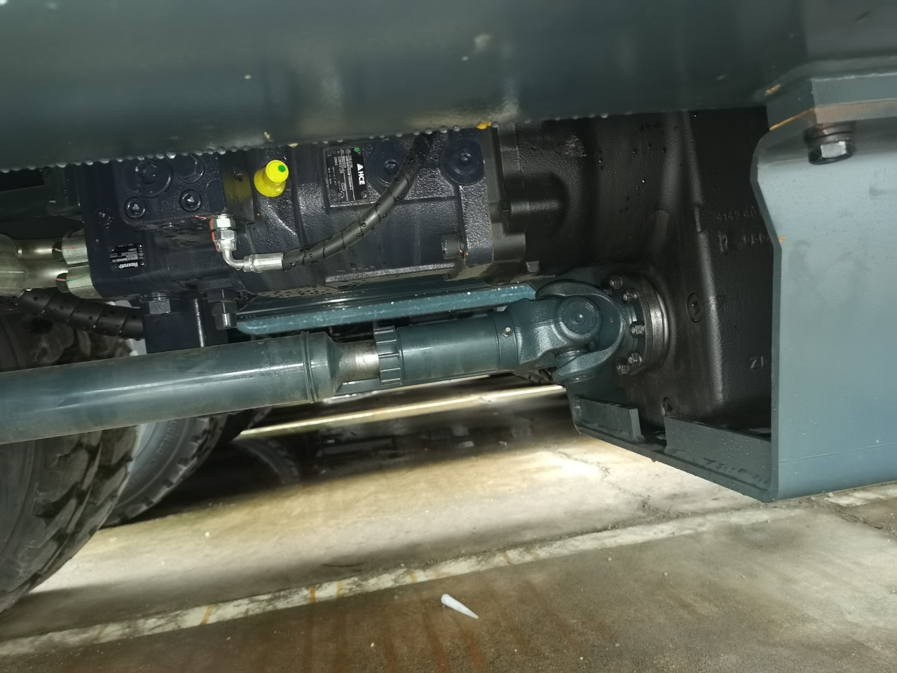 HYUNDAI HW210 - Τροχοφόρος εκσκαφέας: φωτογραφία 5 HYUNDAI HW210 - Τροχοφόρος εκσκαφέας: φωτογραφία 5