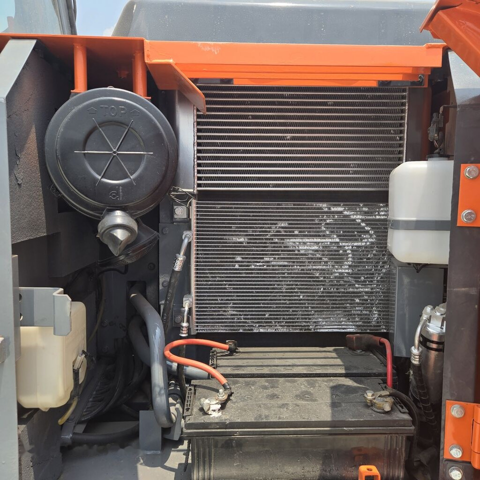 Hitachi ZX120 - Ερπυστριοφόρος εκσκαφέας: φωτογραφία 4 Hitachi ZX120 - Ερπυστριοφόρος εκσκαφέας: φωτογραφία 4