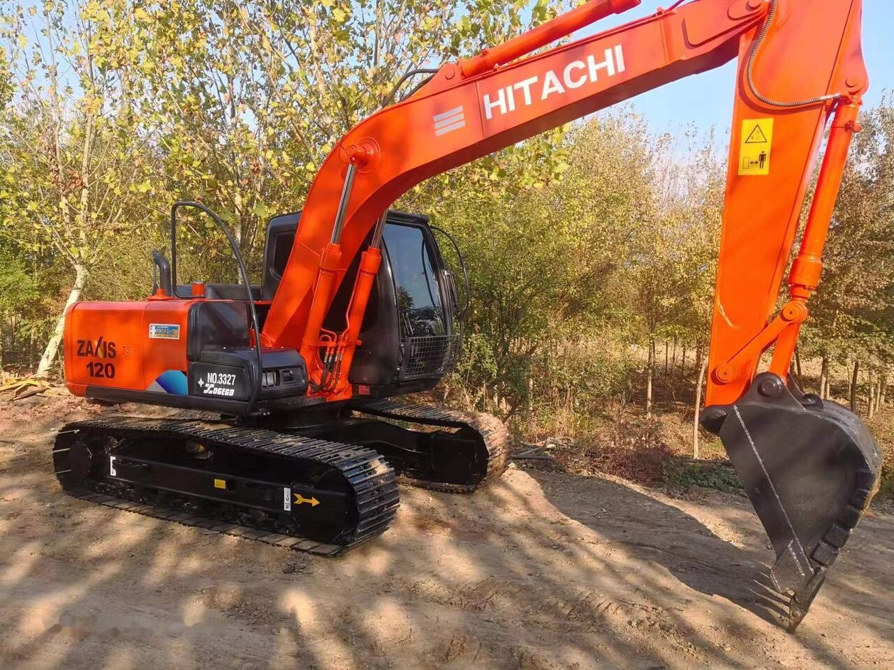 Hitachi ZX120 - Ερπυστριοφόρος εκσκαφέας: φωτογραφία 2 Hitachi ZX120 - Ερπυστριοφόρος εκσκαφέας: φωτογραφία 2