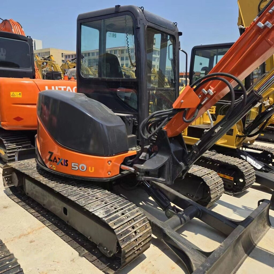 Hitachi ZX50U - Μίνι εκσκαφέας: φωτογραφία 4 Hitachi ZX50U - Μίνι εκσκαφέας: φωτογραφία 4