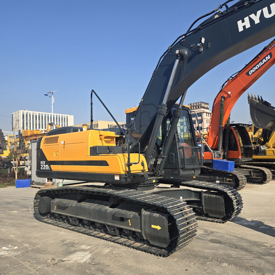 Hyundai HX220L - Ερπυστριοφόρος εκσκαφέας: φωτογραφία 2 Hyundai HX220L - Ερπυστριοφόρος εκσκαφέας: φωτογραφία 2
