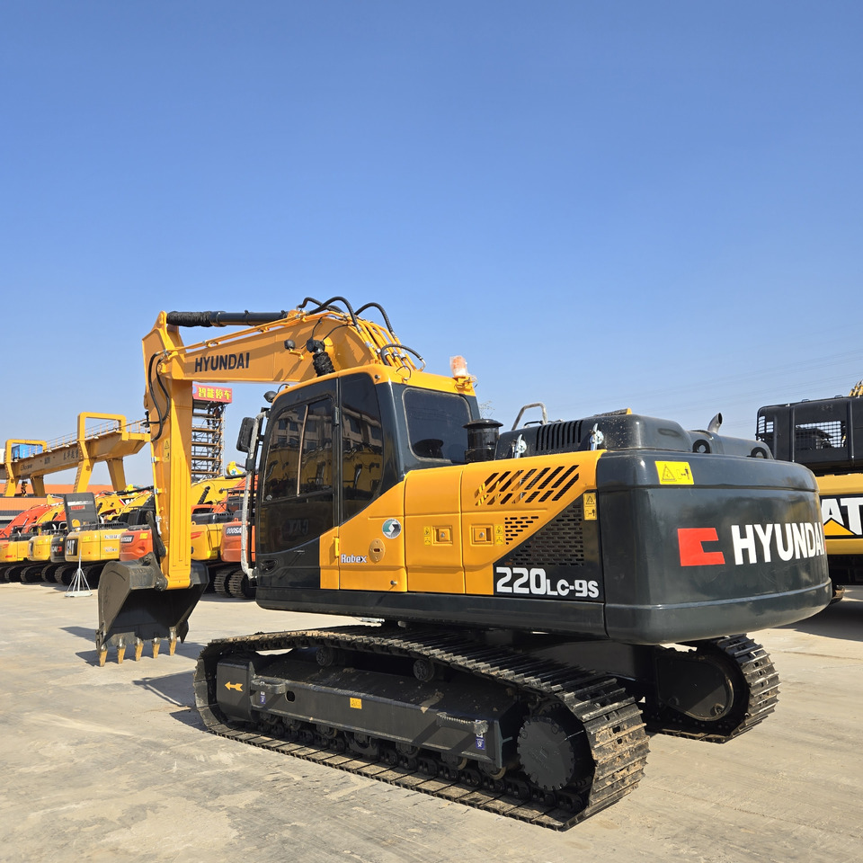 Hyundai R220-9S - Ερπυστριοφόρος εκσκαφέας: φωτογραφία 5 Hyundai R220-9S - Ερπυστριοφόρος εκσκαφέας: φωτογραφία 5