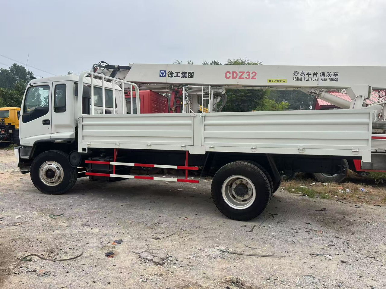 ISUZU Cargo truck - Φορτηγό ανατρεπόμενο: φωτογραφία 5 ISUZU Cargo truck - Φορτηγό ανατρεπόμενο: φωτογραφία 5