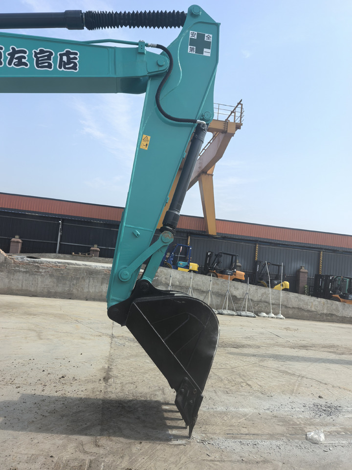 KOBELCO SK200 - Ερπυστριοφόρος εκσκαφέας: φωτογραφία 4 KOBELCO SK200 - Ερπυστριοφόρος εκσκαφέας: φωτογραφία 4