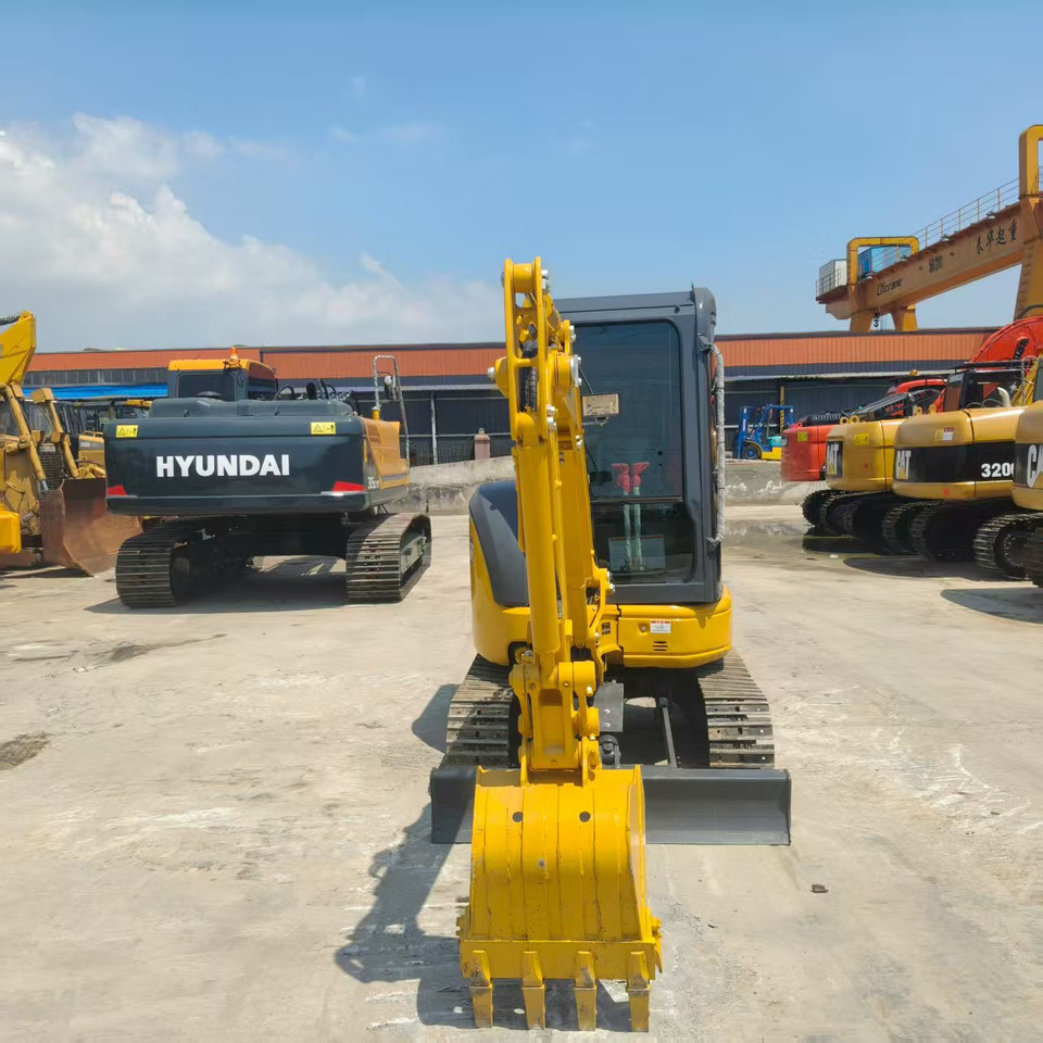 KOMATSU PC30 - Μίνι εκσκαφέας: φωτογραφία 2 KOMATSU PC30 - Μίνι εκσκαφέας: φωτογραφία 2