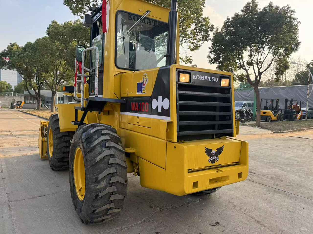 KOMATSU WA100-1 - Ελαστιχοφόρος φορτωτής: φωτογραφία 2 KOMATSU WA100-1 - Ελαστιχοφόρος φορτωτής: φωτογραφία 2