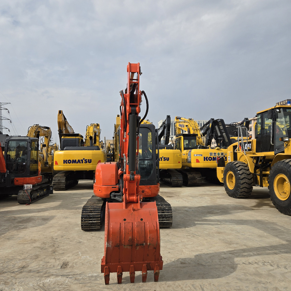 KUBOTA U55-4 - Μίνι εκσκαφέας: φωτογραφία 3 KUBOTA U55-4 - Μίνι εκσκαφέας: φωτογραφία 3