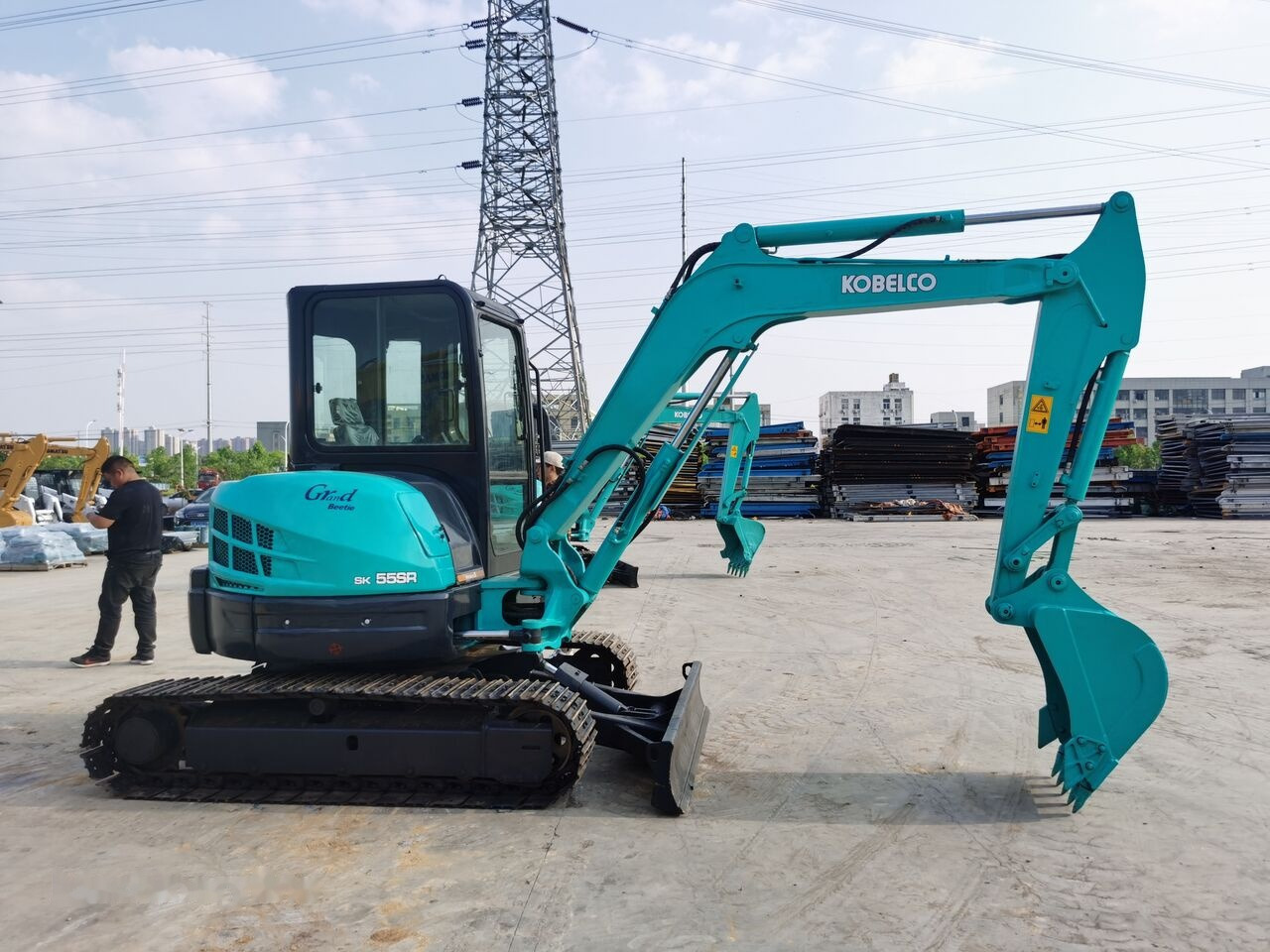 Kobelco SK55SR - Μίνι εκσκαφέας: φωτογραφία 1 Kobelco SK55SR - Μίνι εκσκαφέας: φωτογραφία 1