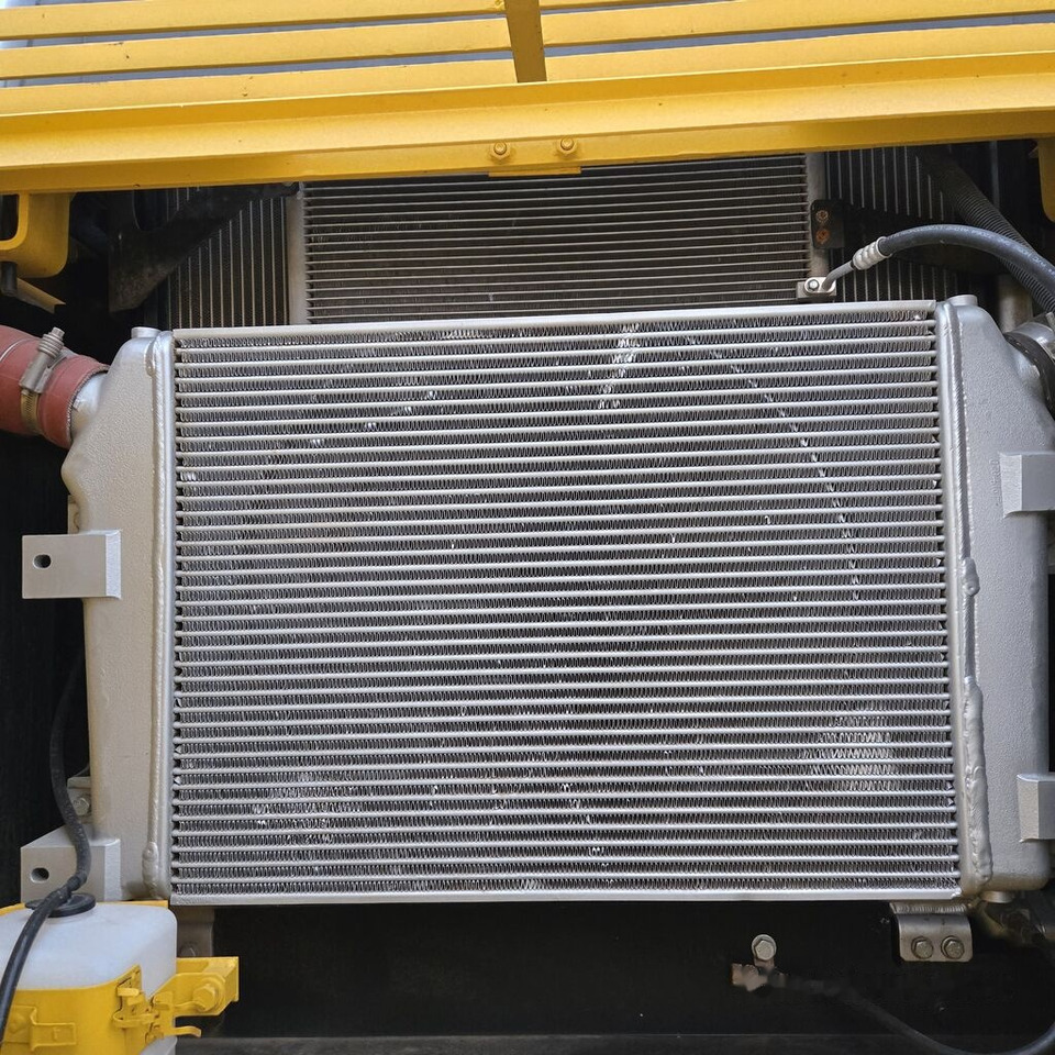 Ερπυστριοφόρος εκσκαφέας Komatsu PC350-7: φωτογραφία 9 Ερπυστριοφόρος εκσκαφέας Komatsu PC350-7: φωτογραφία 9