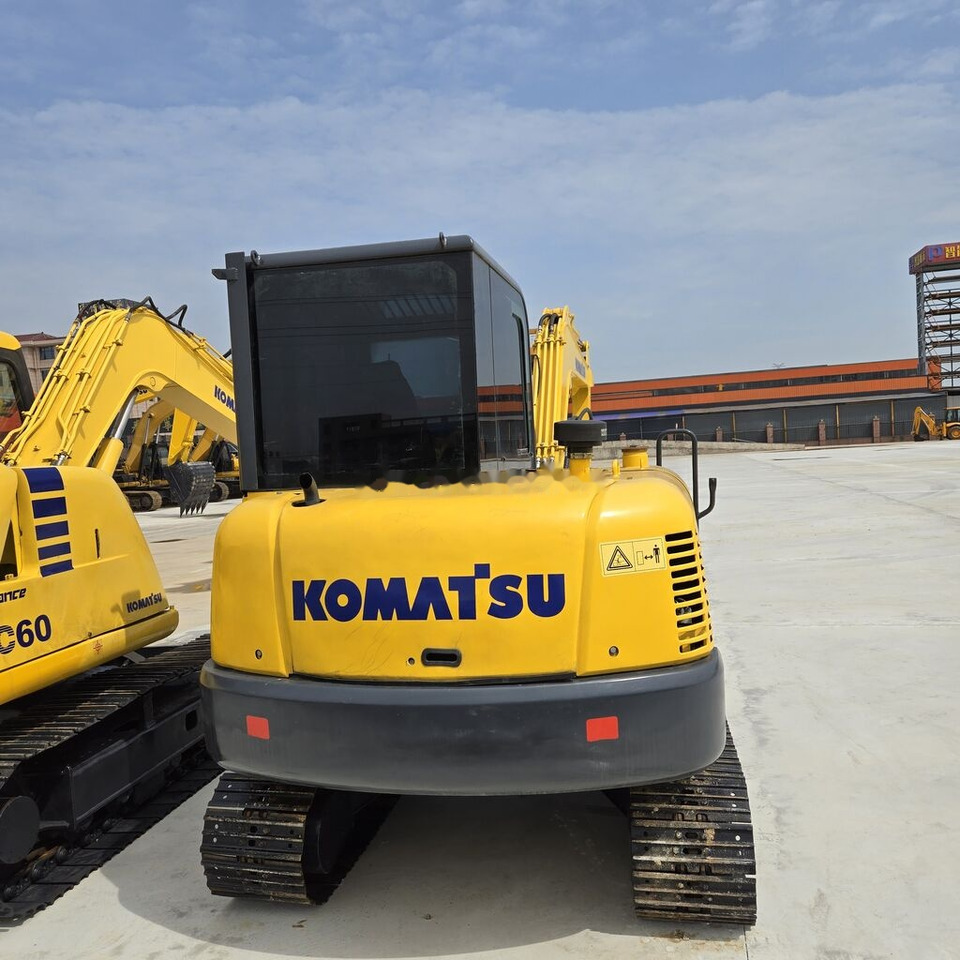Komatsu PC56 - Μίνι εκσκαφέας: φωτογραφία 1 Komatsu PC56 - Μίνι εκσκαφέας: φωτογραφία 1