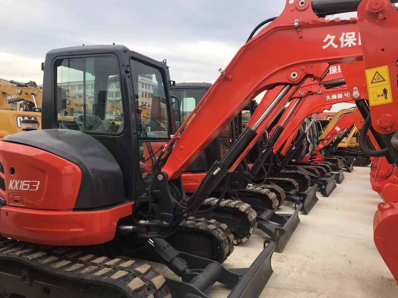 Kubota KX163 - Μίνι εκσκαφέας: φωτογραφία 5 Kubota KX163 - Μίνι εκσκαφέας: φωτογραφία 5