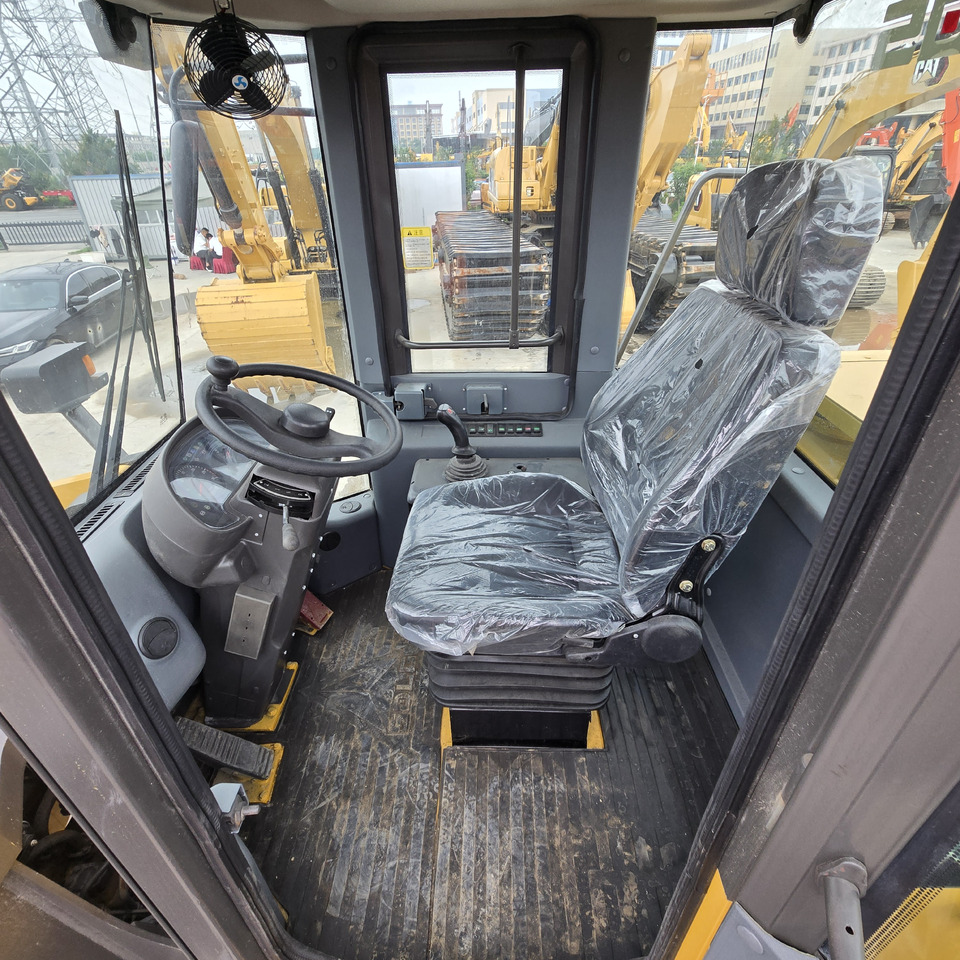 Ελαστιχοφόρος φορτωτής SDLG L956F: φωτογραφία 10 Ελαστιχοφόρος φορτωτής SDLG L956F: φωτογραφία 10