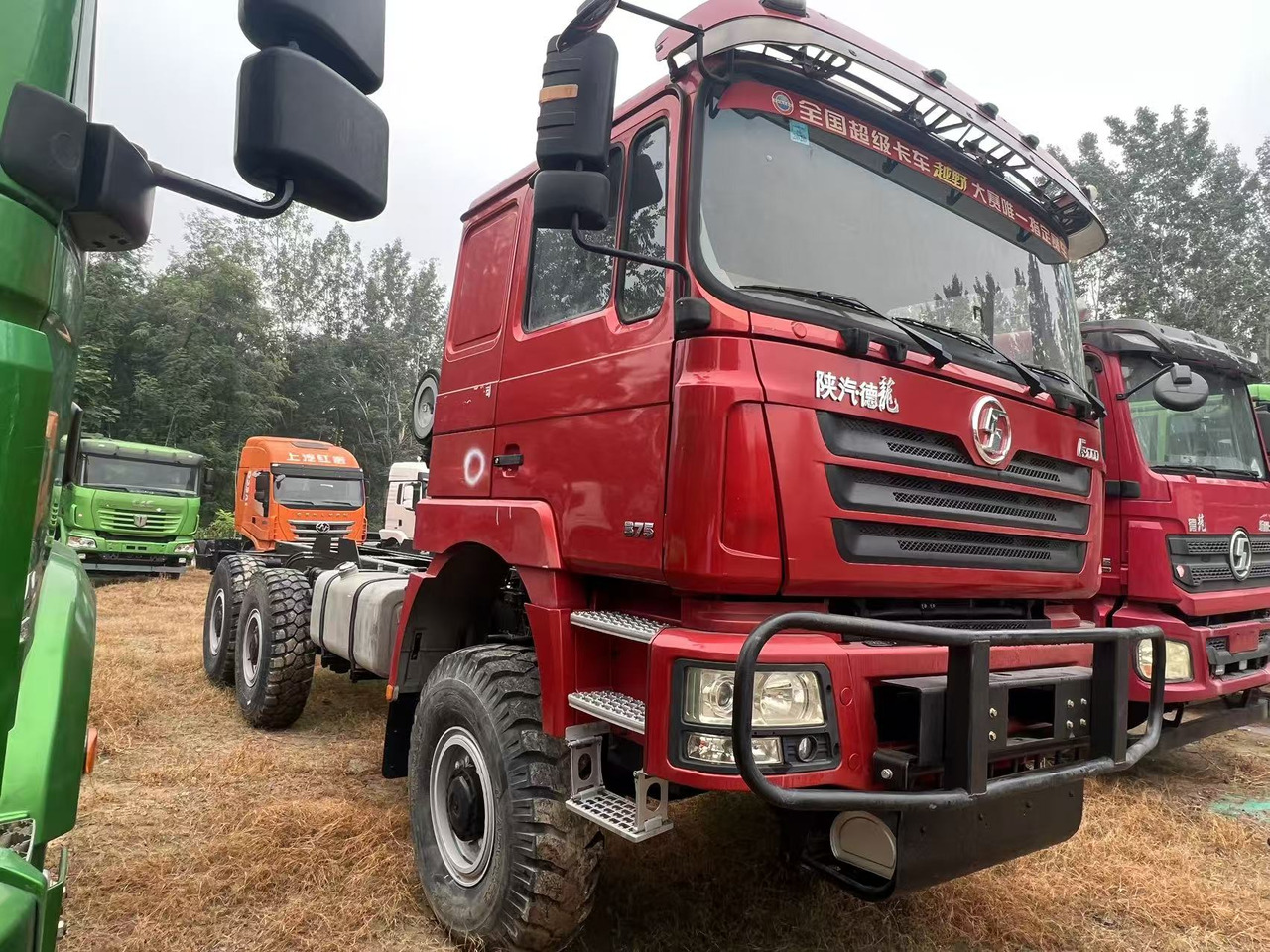 SHACMAN F3000 6x6 chassis - Τράκτορας: φωτογραφία 5 SHACMAN F3000 6x6 chassis - Τράκτορας: φωτογραφία 5