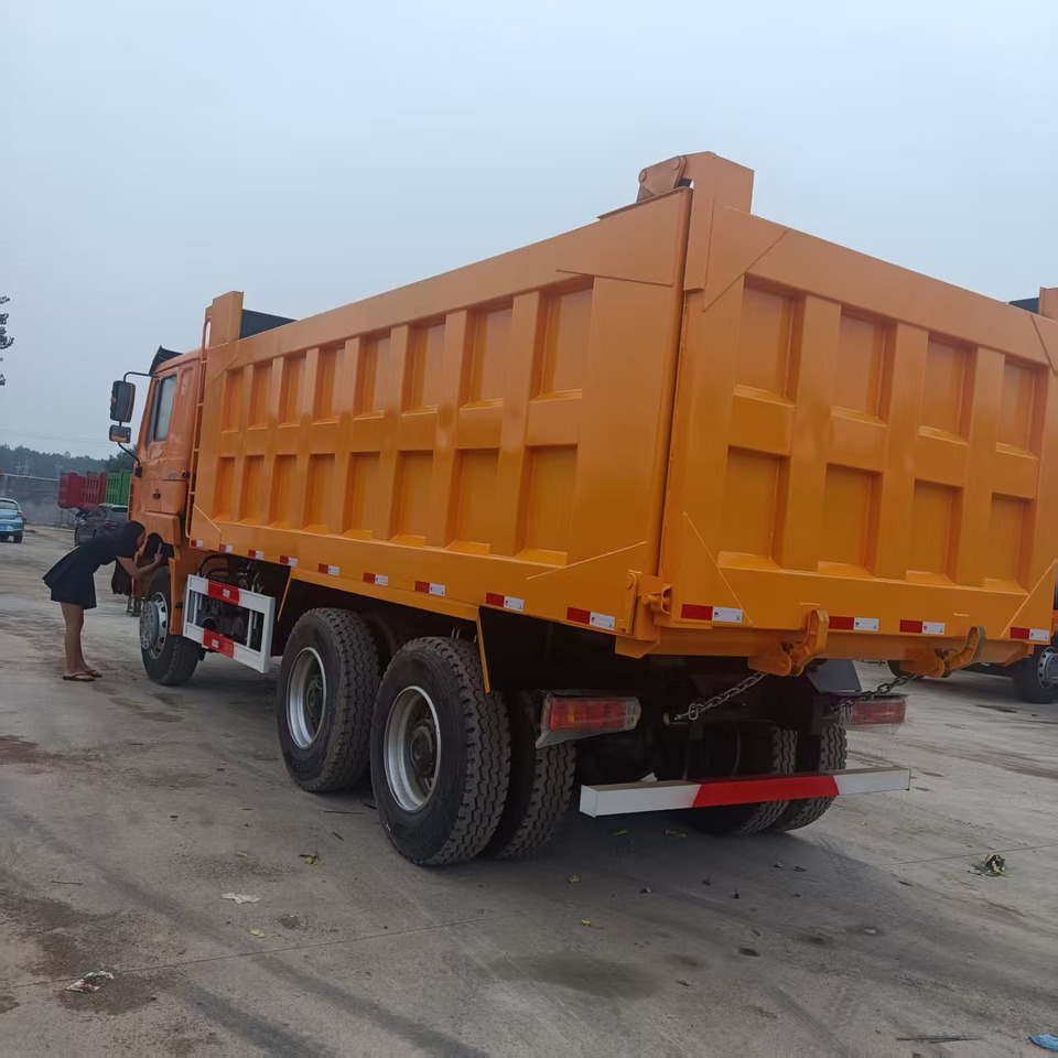 SHACMAN F3000 - Φορτηγό ανατρεπόμενο: φωτογραφία 3 SHACMAN F3000 - Φορτηγό ανατρεπόμενο: φωτογραφία 3