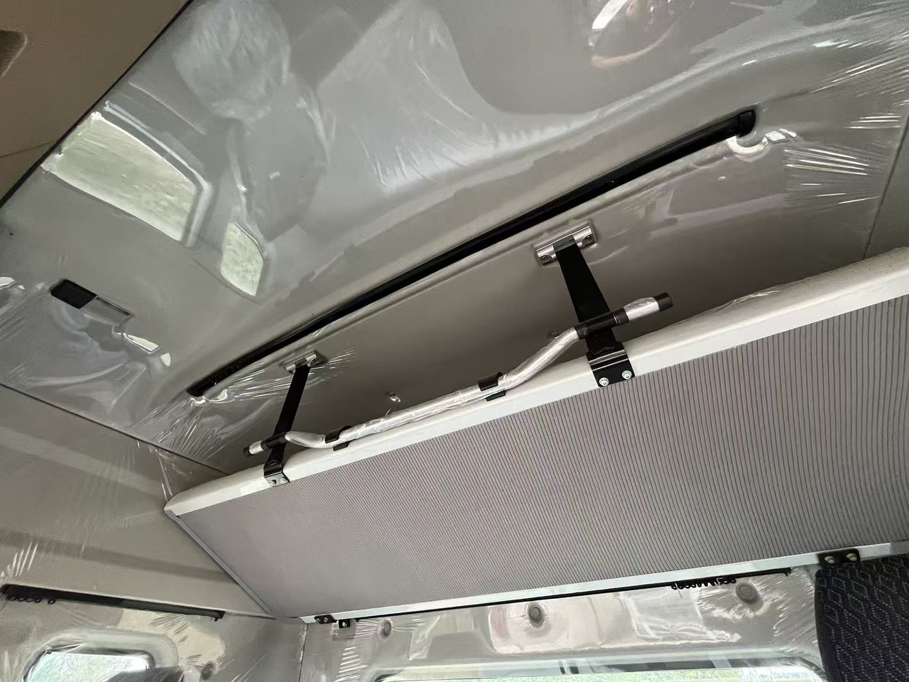 SINOTRUK HOHAN tractor - Τράκτορας: φωτογραφία 5 SINOTRUK HOHAN tractor - Τράκτορας: φωτογραφία 5