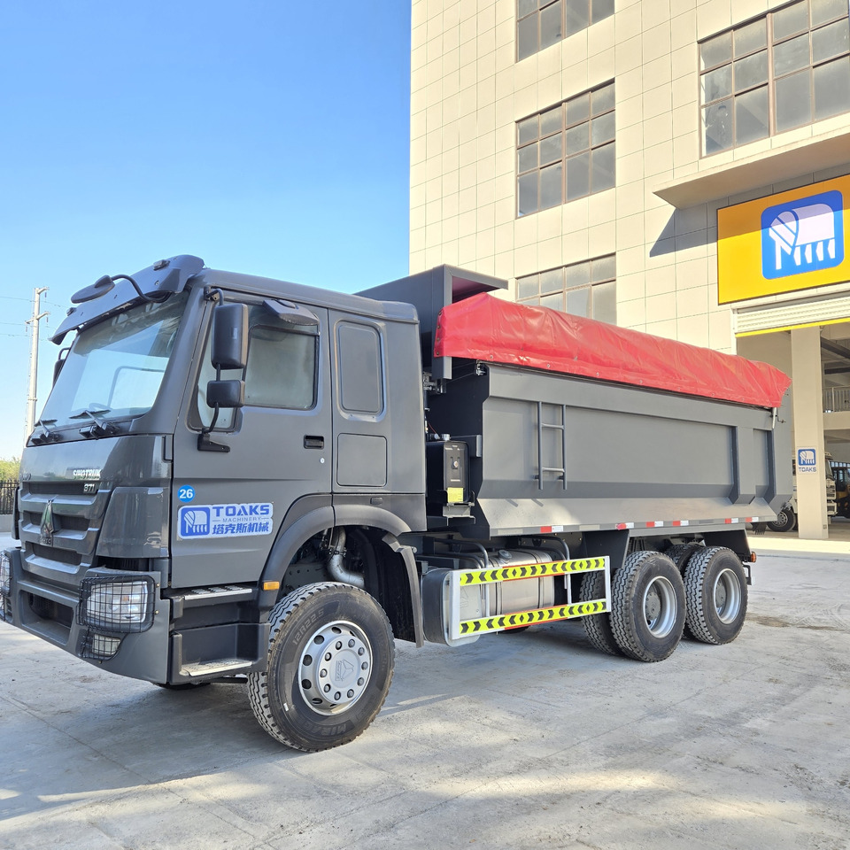 SINOTRUK HOWO 6x4 - Φορτηγό ανατρεπόμενο: φωτογραφία 1 SINOTRUK HOWO 6x4 - Φορτηγό ανατρεπόμενο: φωτογραφία 1